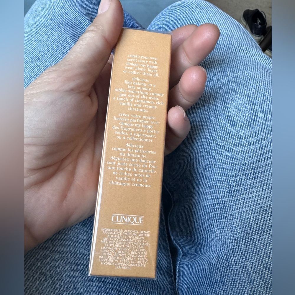 My happy Clinique’s perfume - Picture 3 of 4